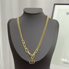 Unclassified Brand Necklaces